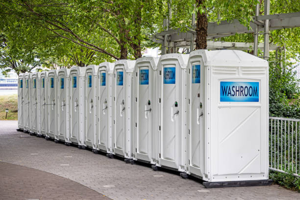 Best Portable restroom trailer rental  in Fox Lake, WI
